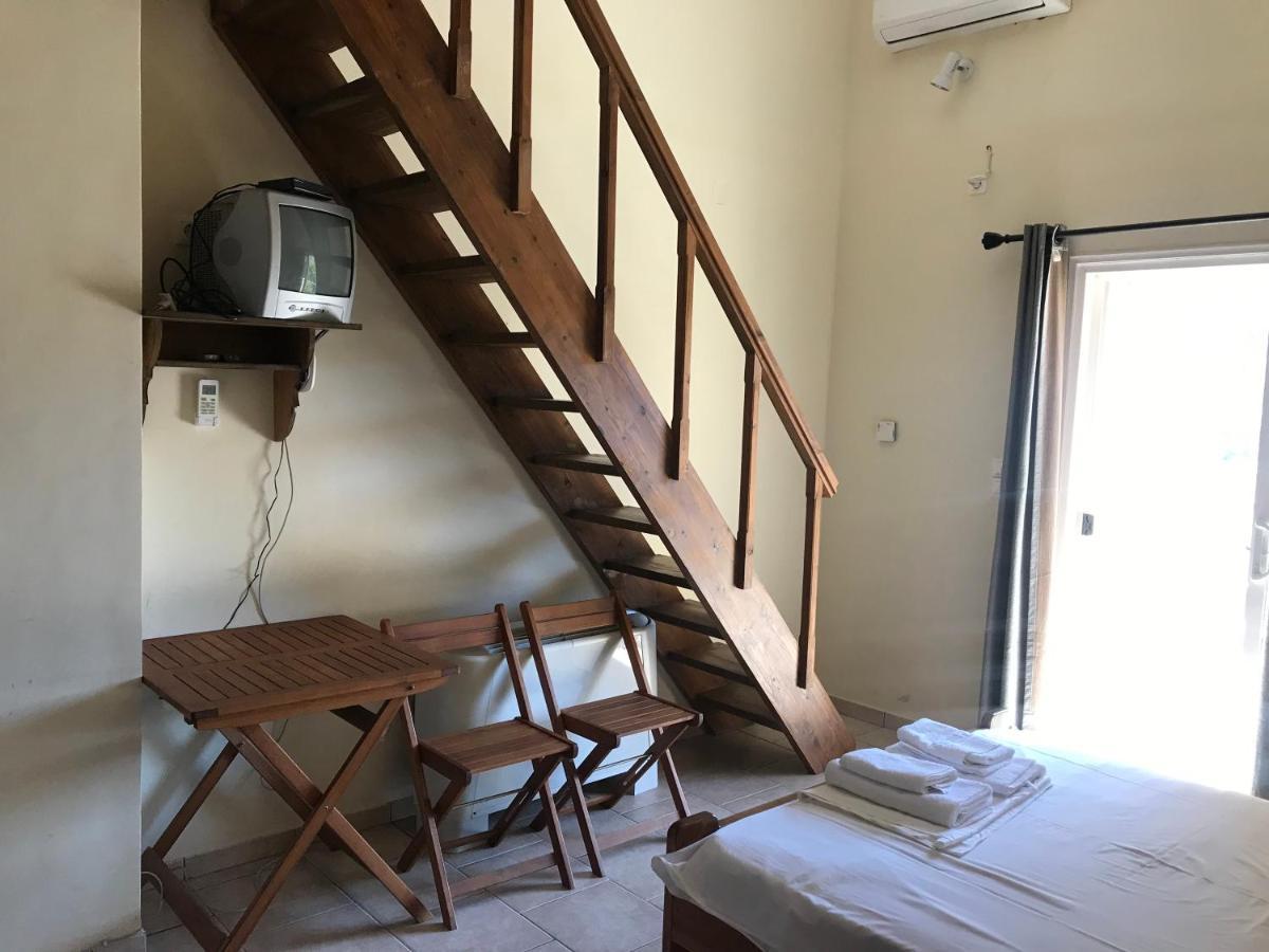 Studio With Loft Raxes Ikaria #5 Raches  Exteriér fotografie